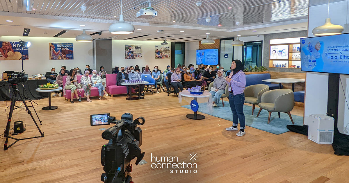 Live Streaming by Human Connection Studio